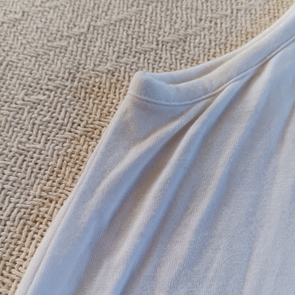 donate! Michael Kors ♡ sleeveless top - Picture 3 of 8